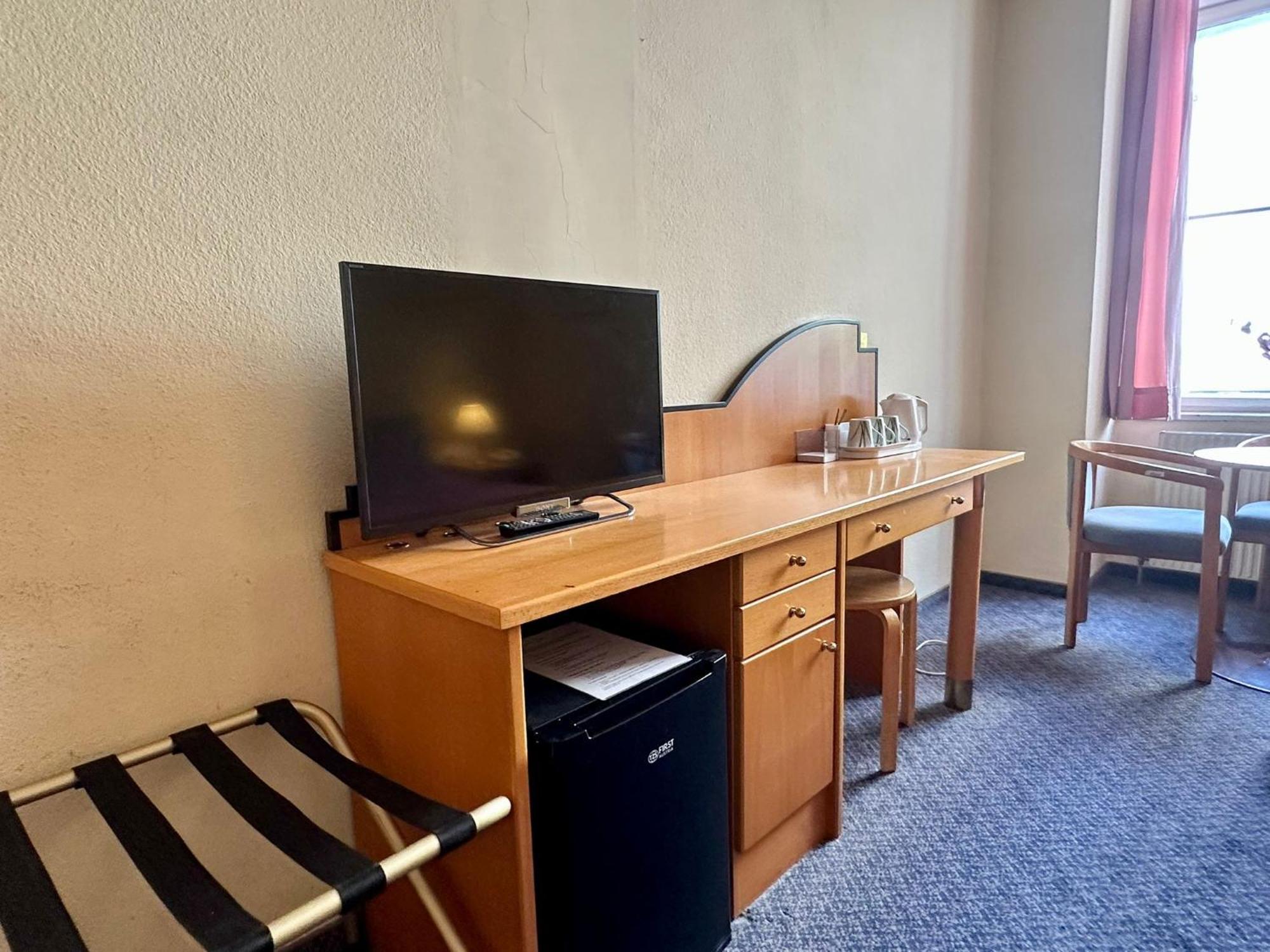 Very Central Apartments, 5 Min To City Center, No Reception Bécs Kültér fotó