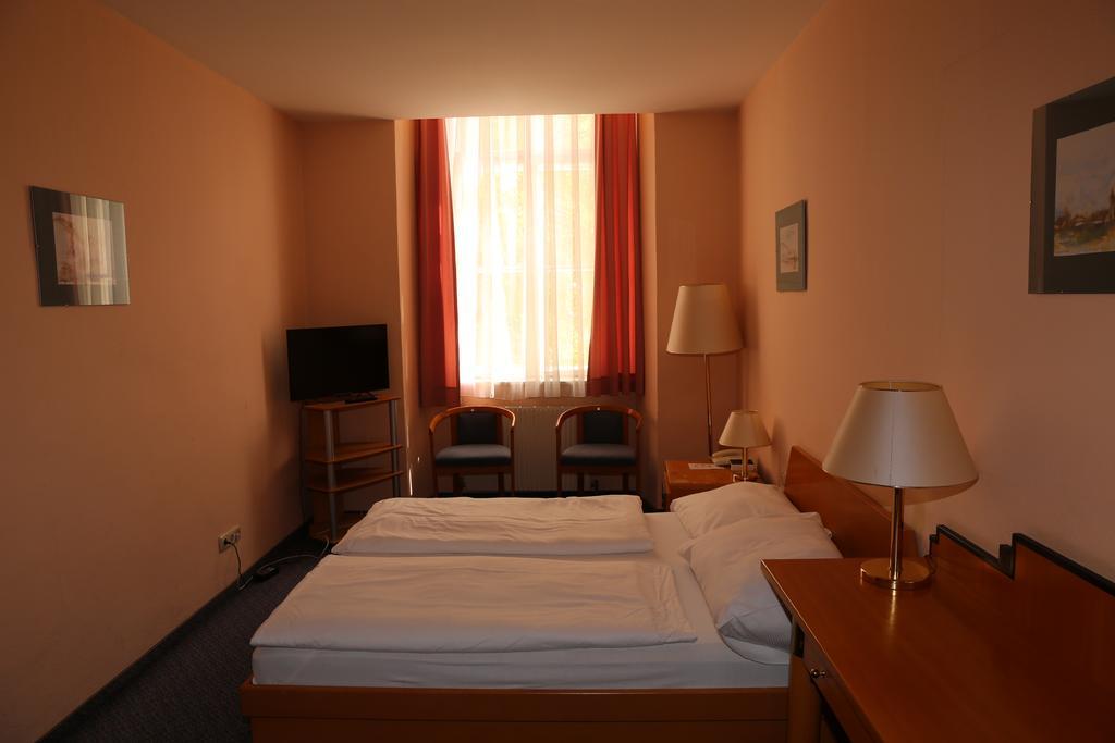 Very Central Apartments, 5 Min To City Center, No Reception Bécs Kültér fotó
